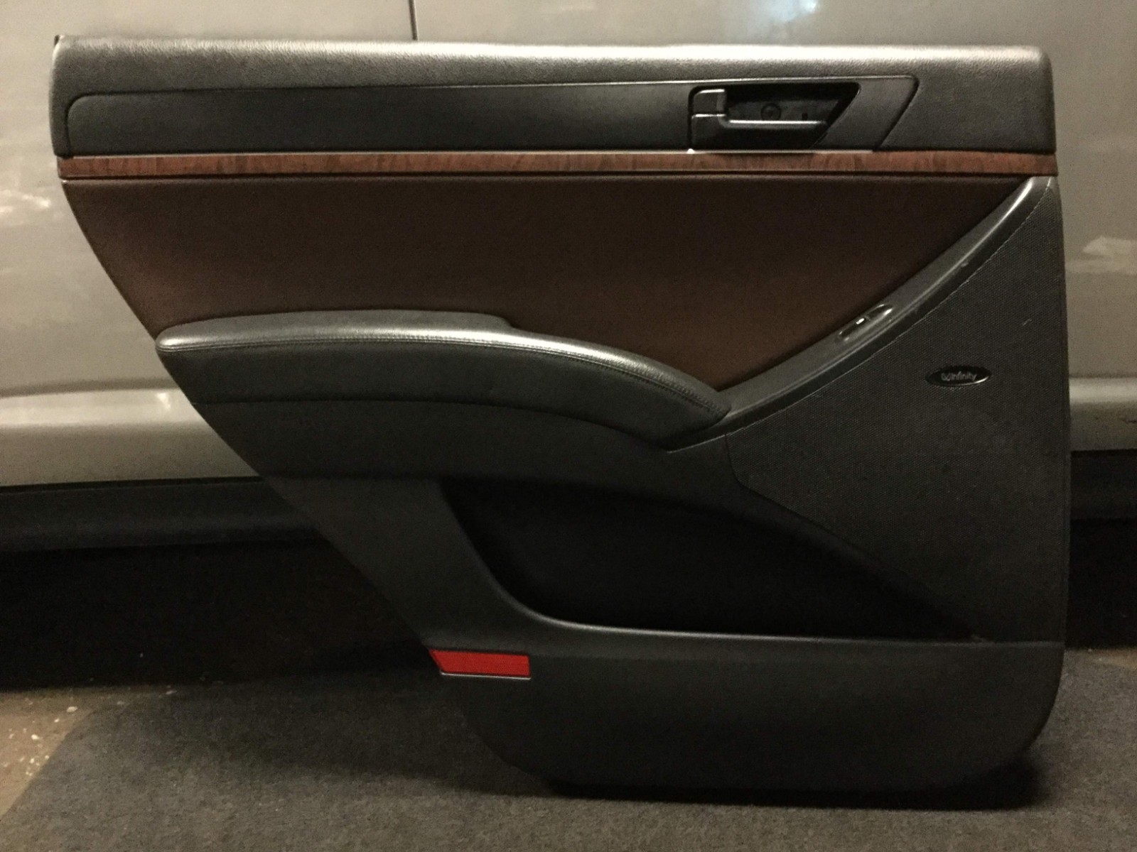 07 08 09 10 11 12 Hyundai Veracruz REAR LEFT DOOR TRIM PANEL DRIVER