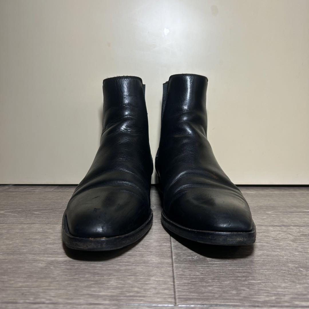 YSL Saint Laurent Side Gore Chelsea Boots Black Leather YSL Saint Laurent Side Gore Chelsea Boots Black Leather