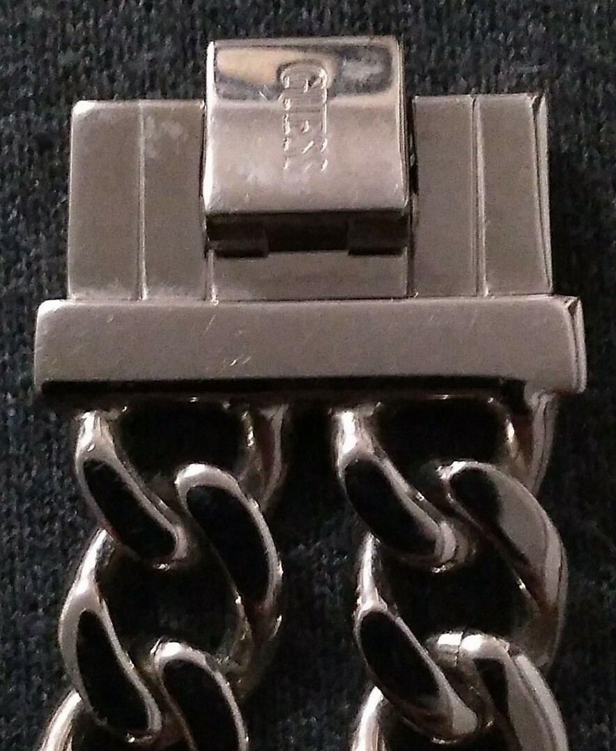 Guess Ladies Stainless Watch Chain Band  Works VERY SMALL !!!!!!Japan Movt Shiny Guess Ladies Stainless Watch Chain Band Works VERY SMALL  main image 3
