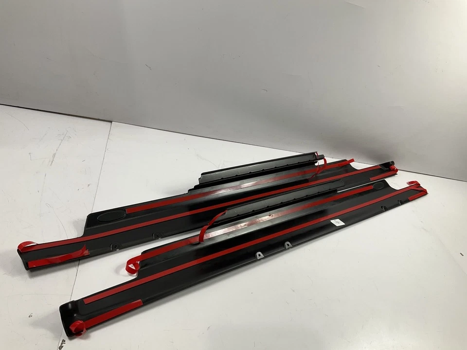 Protector de panel basculante lateral Bushwacker Trail Armor para Wrangler JK 2007-2018 2 puertas Foto 2 de 4