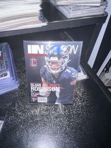 2025 Topps Signature Bijan Robinson Base (RAW)