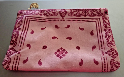 Ipsy Cosmetic Bag Pink & Fuchsia Design