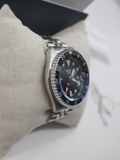 Seiko 5 Sports GMT SSK003 Blue Mint Condition Full Set 4