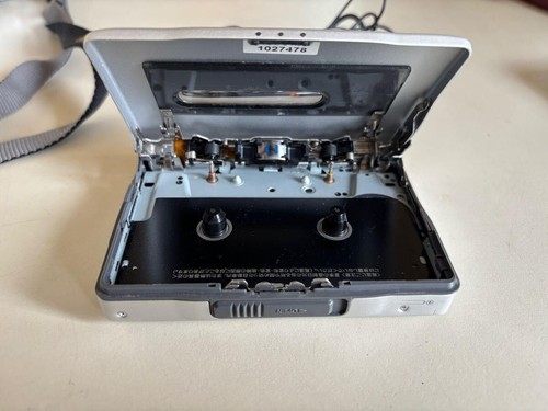 Sony Walkman WM-EX651 – Lecteur Cassette Portable – Argenté – Fonctionne – Vintage 2004