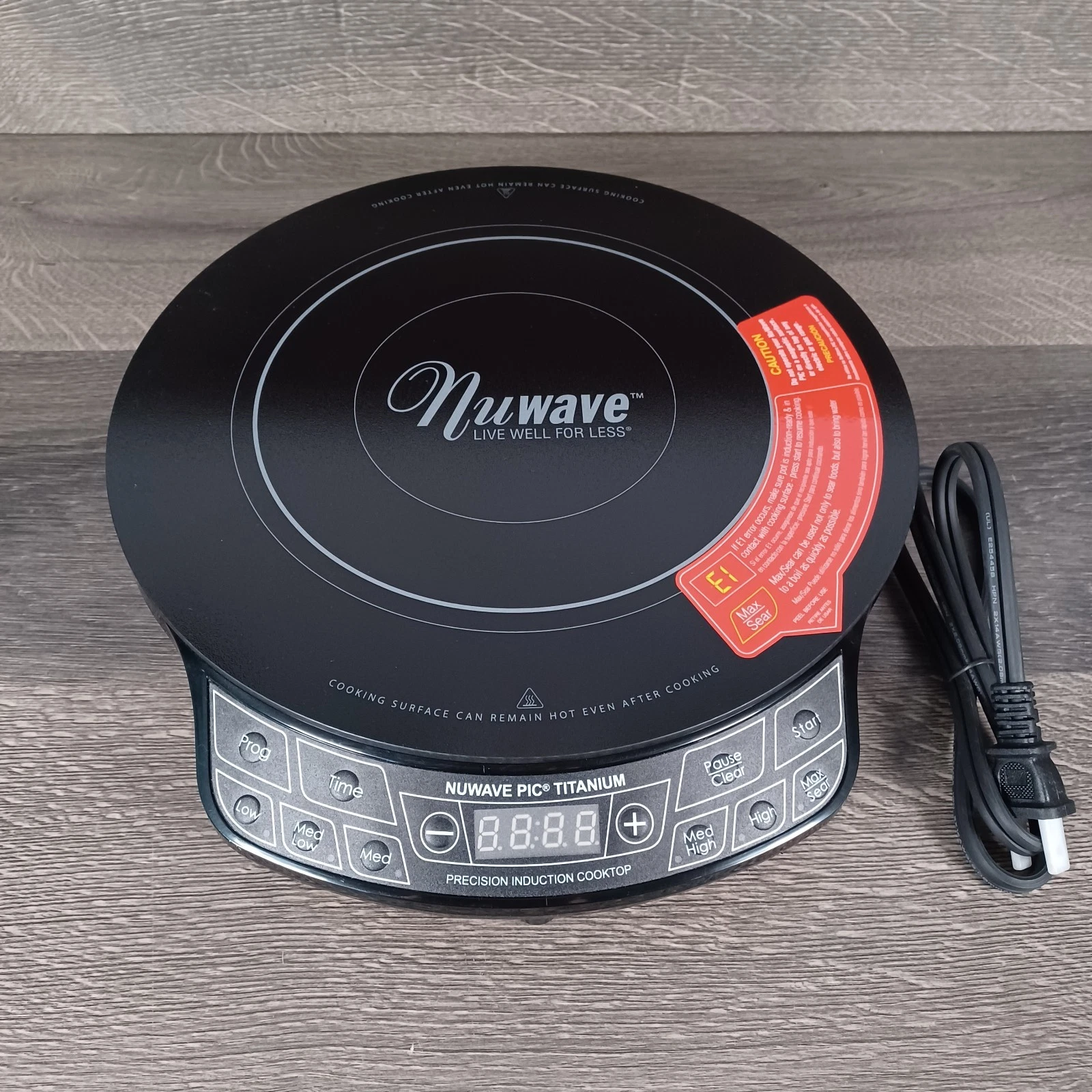 Nuwave Titanium Precision Induction Cooktop 30341 CR 1800 Watt Cook Set - No Box