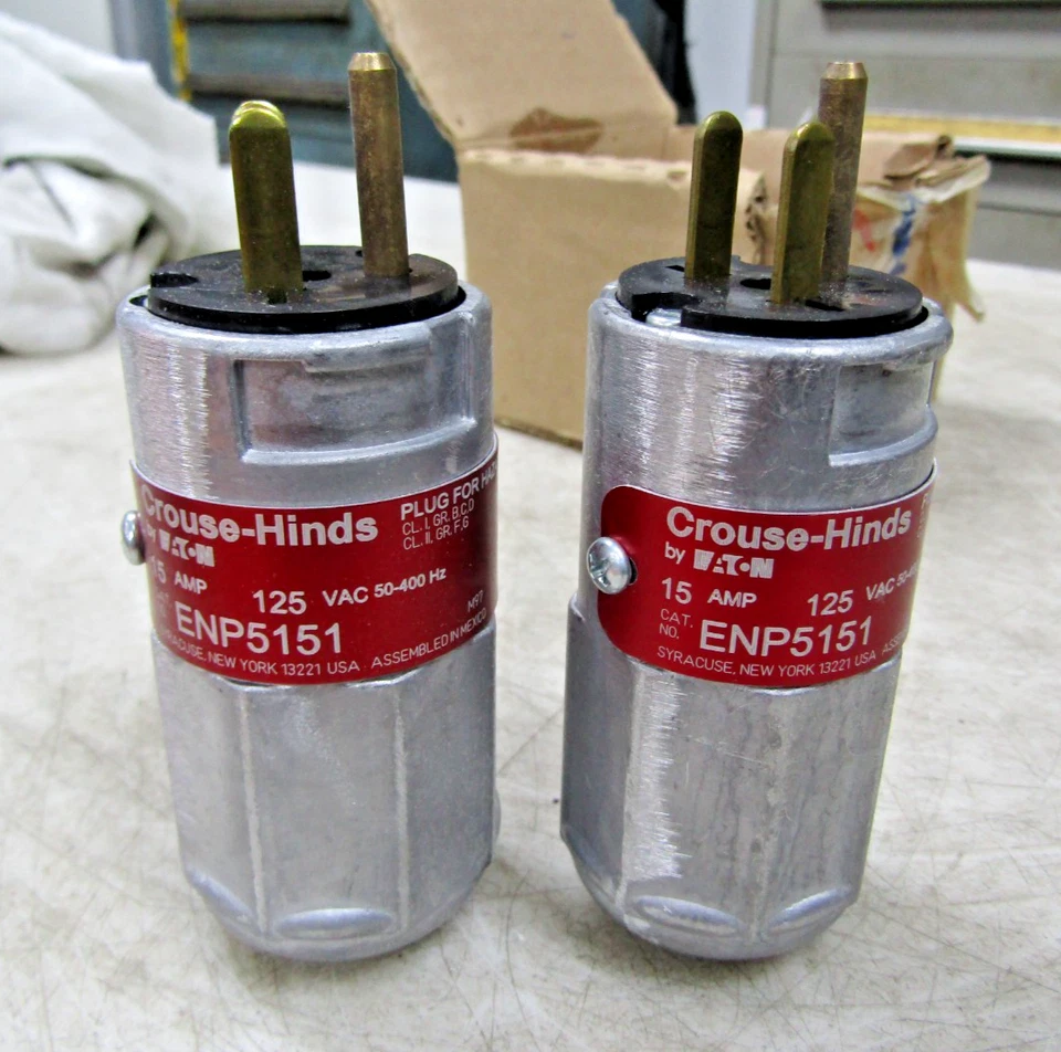 💥2) NEW CROUSE-HINDS 15AMP PLUG FOR HAZARDOUS LOCATION 125 VAC ENP5151 LOT OF 2 - Image 2 of 4