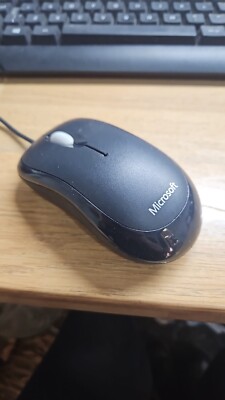 Microsoft Basic Optical USB Mouse v2.0 1113 2 Tasten mit Scrollrad 