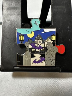 The Muppets Haunted Mansion Puzzle Piece Mystery Pin - Haunted Mansion Exterior