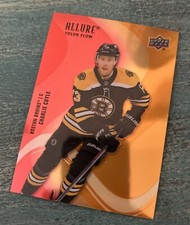 2022-23 Upper Deck Allure Charlie Coyle Red Orange Color Flow Bruins SF-43