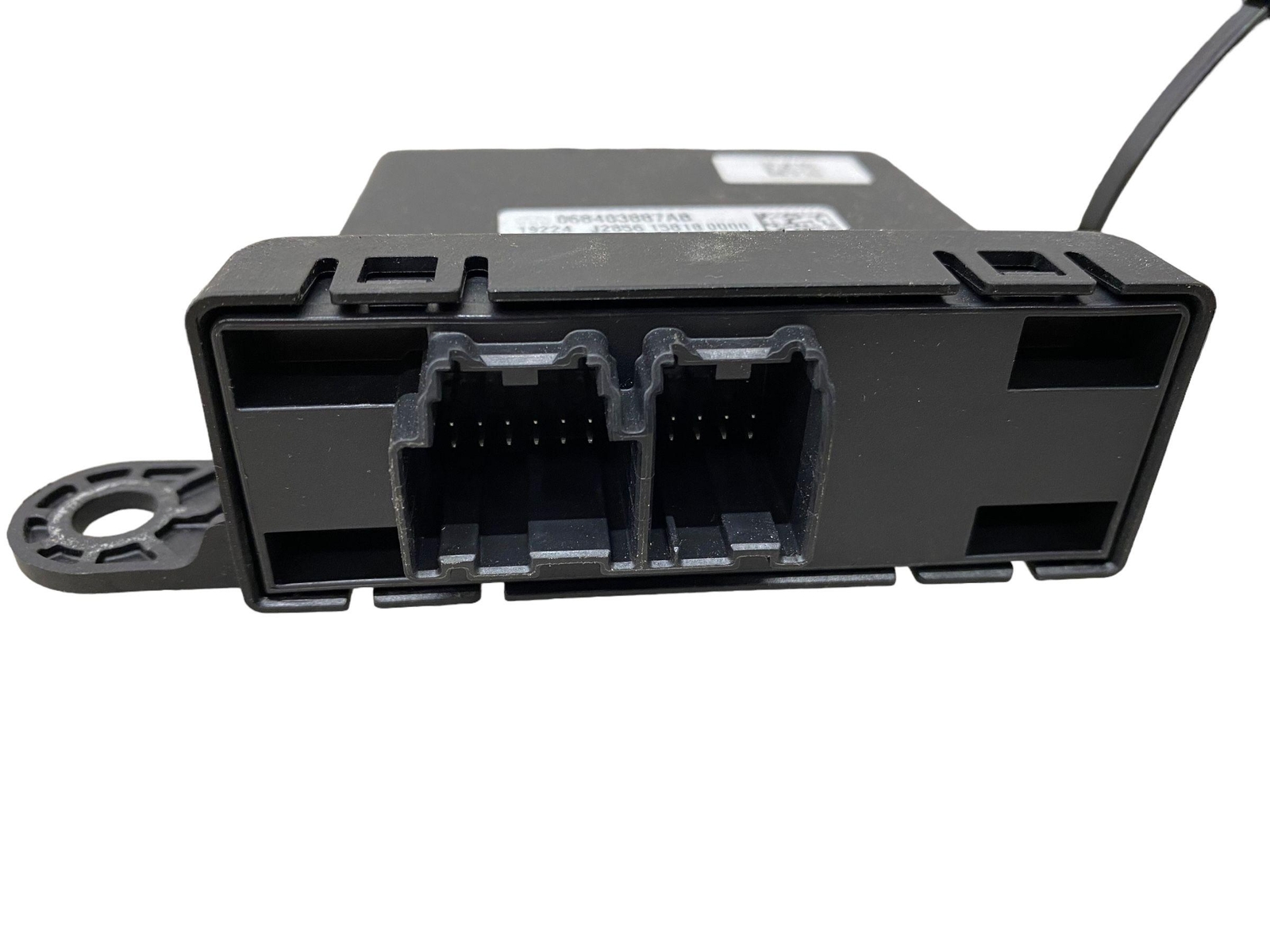 2017-2024 MASERATI LEVANTE OEM GATEWAY CONTROL MODULE 68403887AB