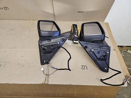 Used item Driver Left Side Heated Tow Mirror Temp Sensor For 09-18 Ram 1500-3500