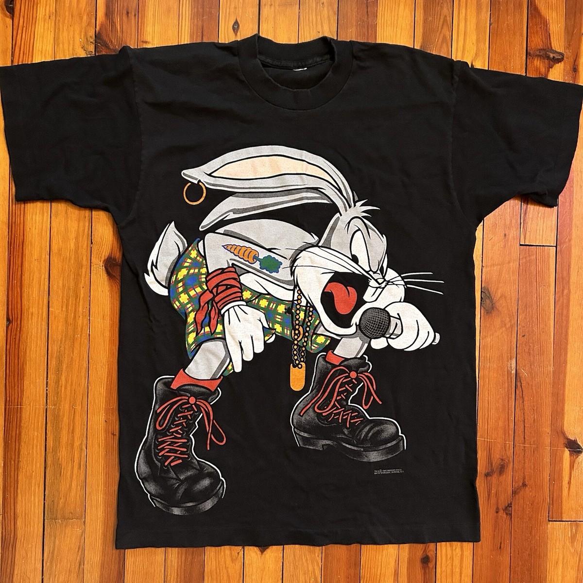 Vintage Punk Bugs Bunny T-Shirt 1993 Single Stitch Size Large 