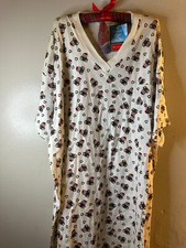 NWT Vintage Gloria Vanderbilt Christmas Nightgown