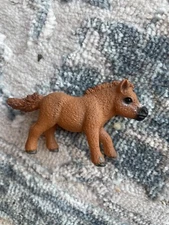 Schleich Miniature SHETLAND PONY FOAL Chestnut Brown Horse 13777 Figure 2014