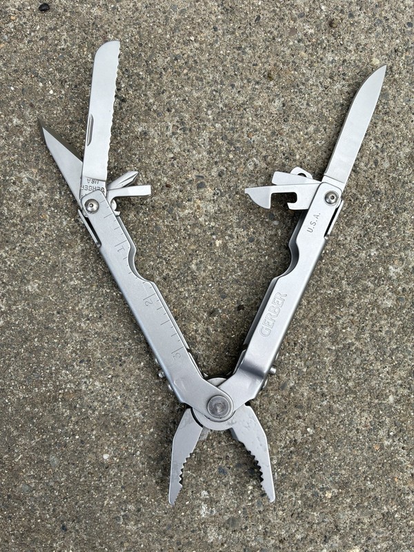 Vintage Mr. Pinchy Gerber Multitool w Sliding Pliers Lightly Used Condition