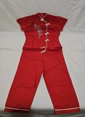 New Old Stock Hong Kong Art Embroidery Company Kowloon, Hong Kong Childs Clothes