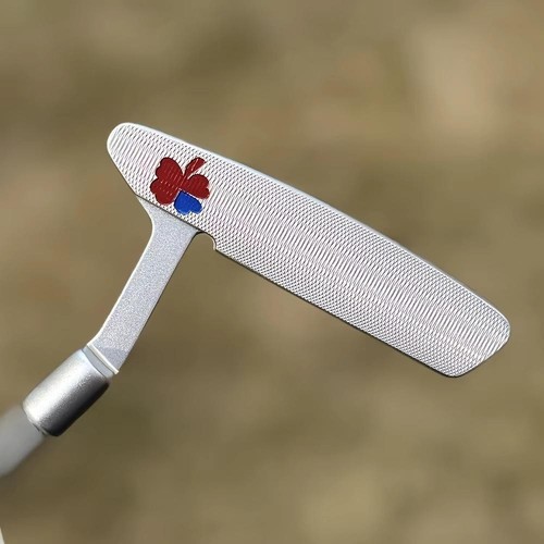 US Flag Clover Blade Putter – 34 inch – Right-Handed – Brand New - Picture 3 of 4