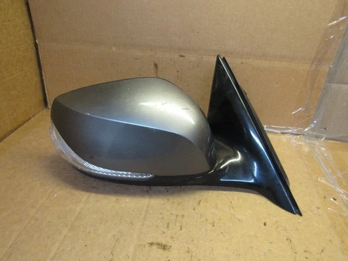 2016-2018 Infiniti Q50 RH Passenger Door Mirror Side View OEM