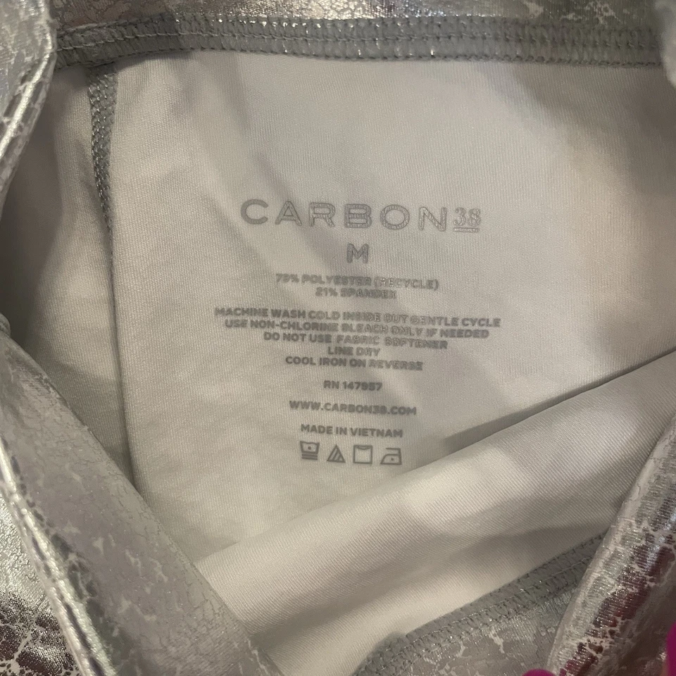 NUEVO CON ETIQUETAS Carbono 38 Plata Crackle Foil Leggings Metálicos Gimnasio Entrenamiento Pantalones Atléticos M Foto 4 de 4