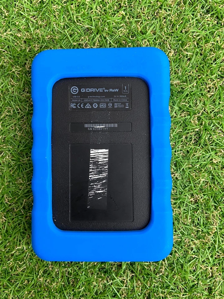 G-Technology G-Drive ev RAW 1TB USB 3.1 Mobile SSD (A411) - Image 2 of 4