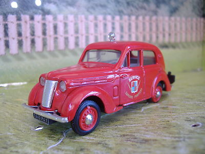 1/43 Eligor (France)  1938 Renault 4 Fire
