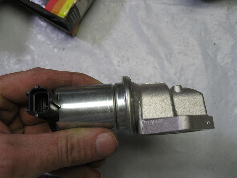 Idle Air Control Valve Airtex 4J1039 Foto 3 de 4