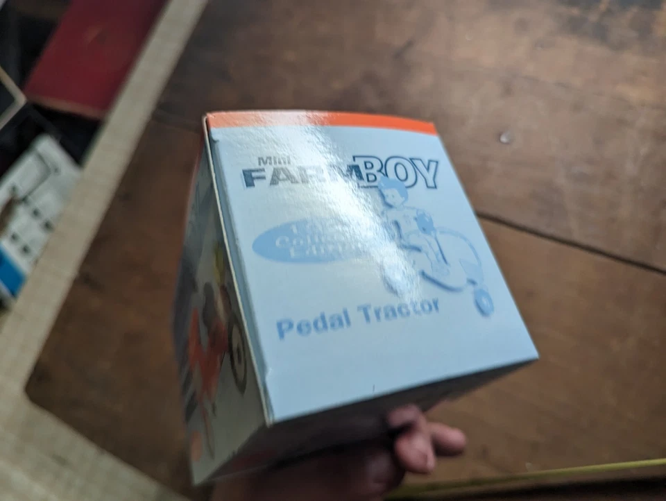 Vintage NOS (1) XONEX Mini Farm Boy Pedal Tractor 1997 Diecast Col Ed Murray - Image 4 of 4
