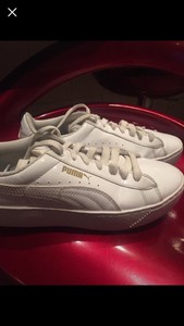 ladies white puma trainers