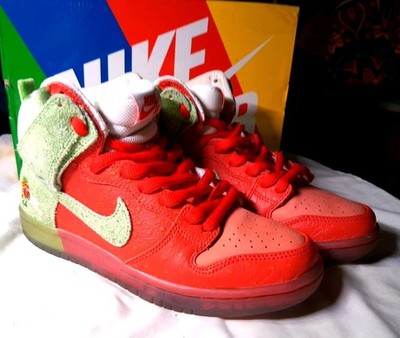 Nike SB Dunk High Pro QS ''Strawberry Cough'' Sz 5.5M/7W OG Box & 3 Sets of Laces