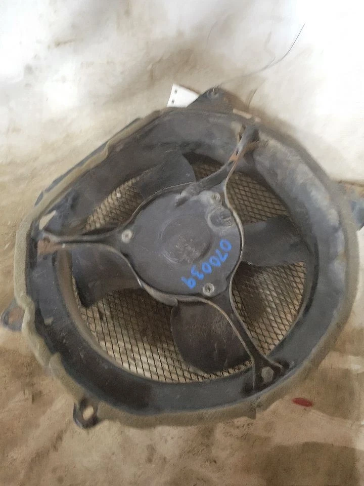 Conjunto de ventilador de motor de ventilador de radiador de 6 cilindros para 93-97 ISUZU RODEO 1730168 Foto 2 de 2