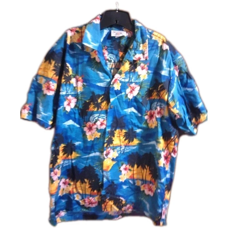 Hawaiian Button-Up Shirt Tropical Floral Print Made In Hawaii USA SIZE XL