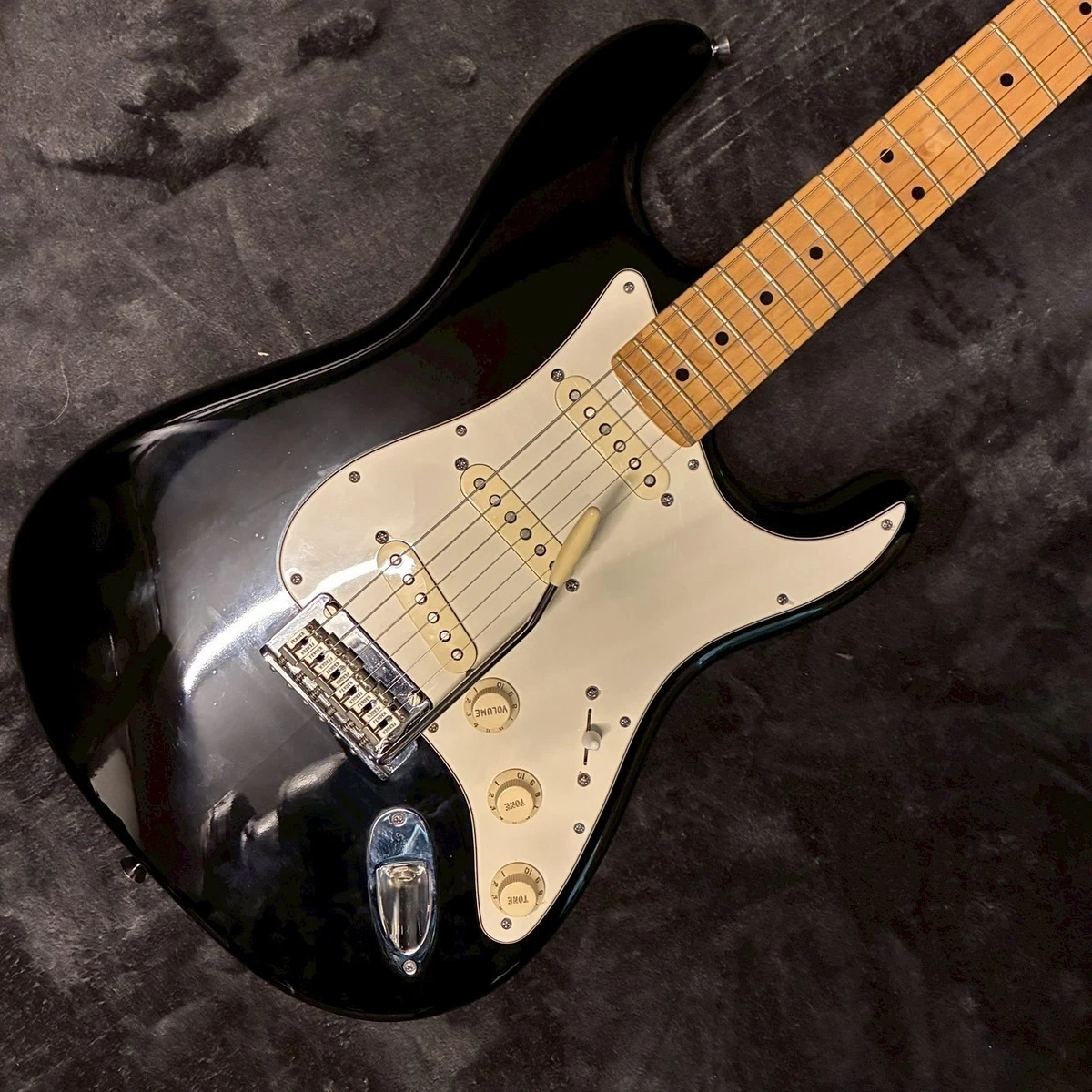 Fender Stratocaster 2010年製 2010 Fender American Deluxe Stratocaster Electric Guitar Olympic