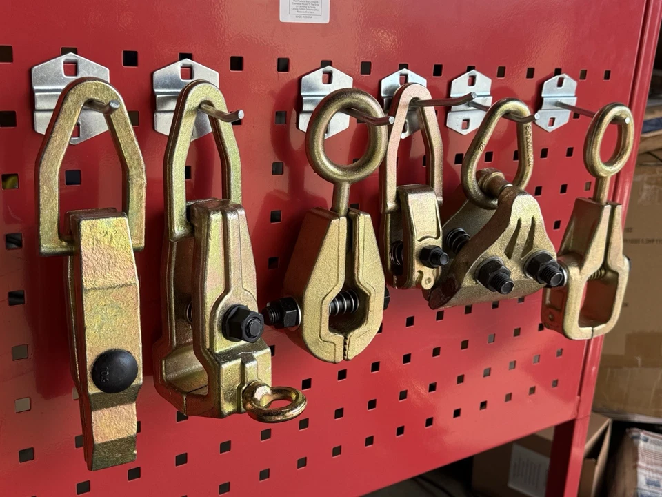 6pcs Auto Body Repair Self Tightening Pulling Clamp Long Nose 3 Way C Clamps Set - Image 3 of 4