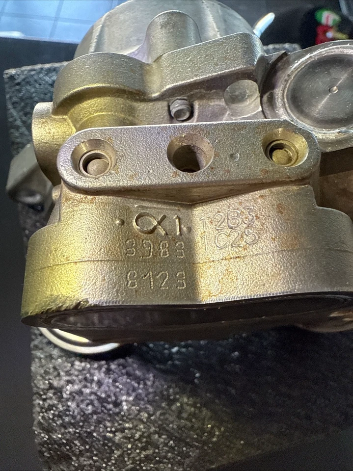 Bomba de combustible 948110316HX para Porsche Cayenne Panamera 4,8 L 08-12 - no funciona Foto 2 de 2