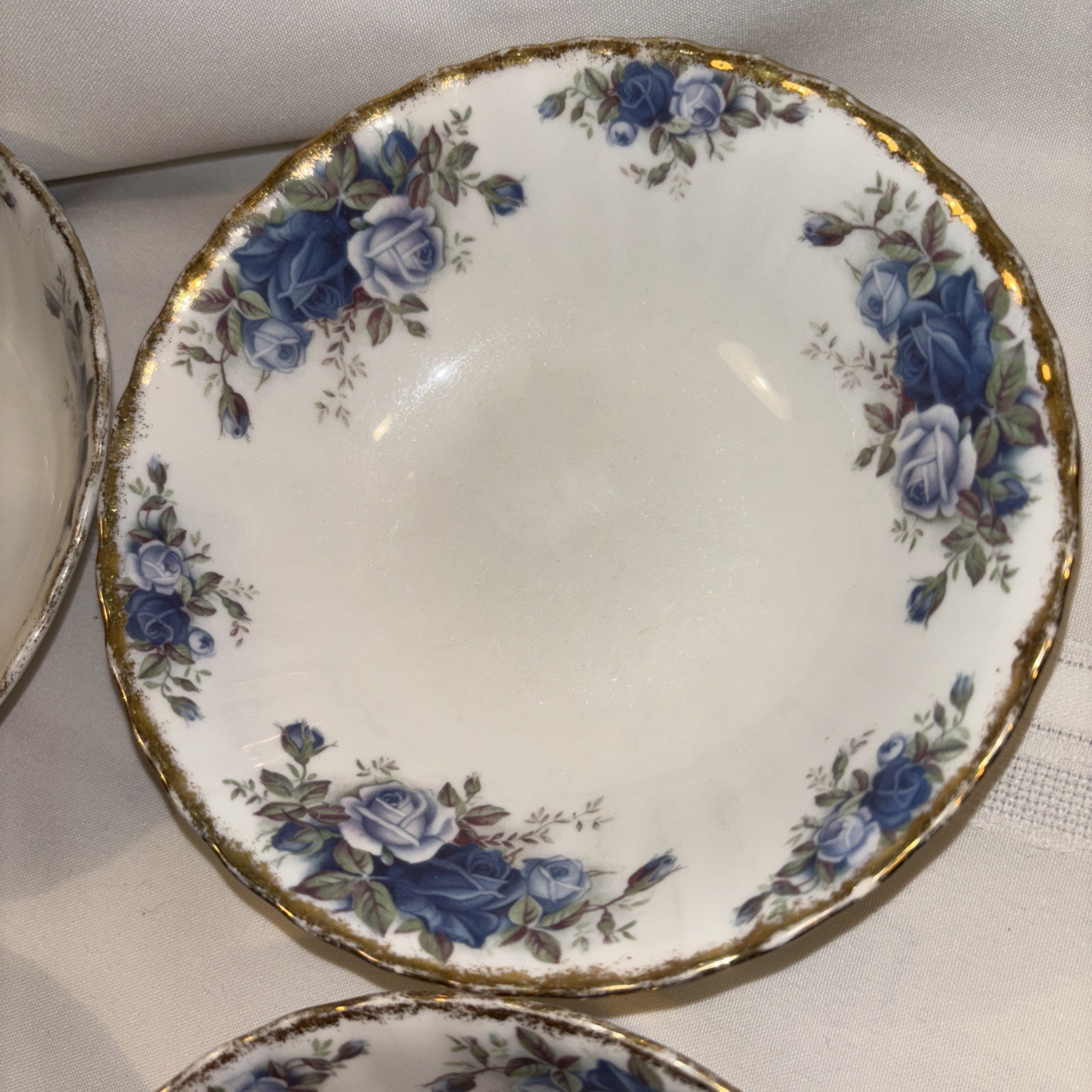 Vintage 1987 Royal Albert Moonlight Rose Bone China England 4 Bowls 6”