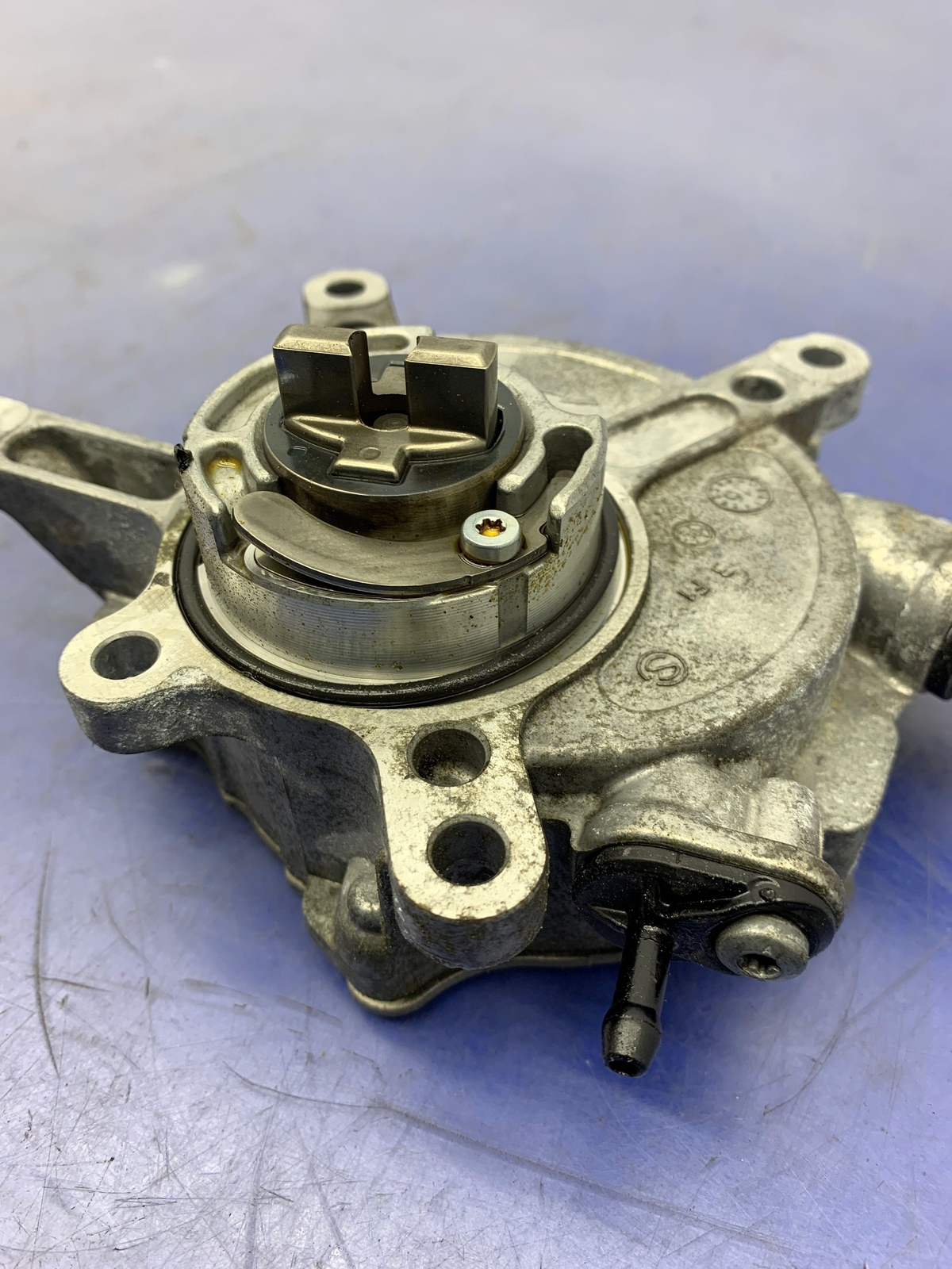 2014 - 2017 MERCEDES S550 4.7L M278 ENGINE MOTOR VACUUM PUMP *50K 