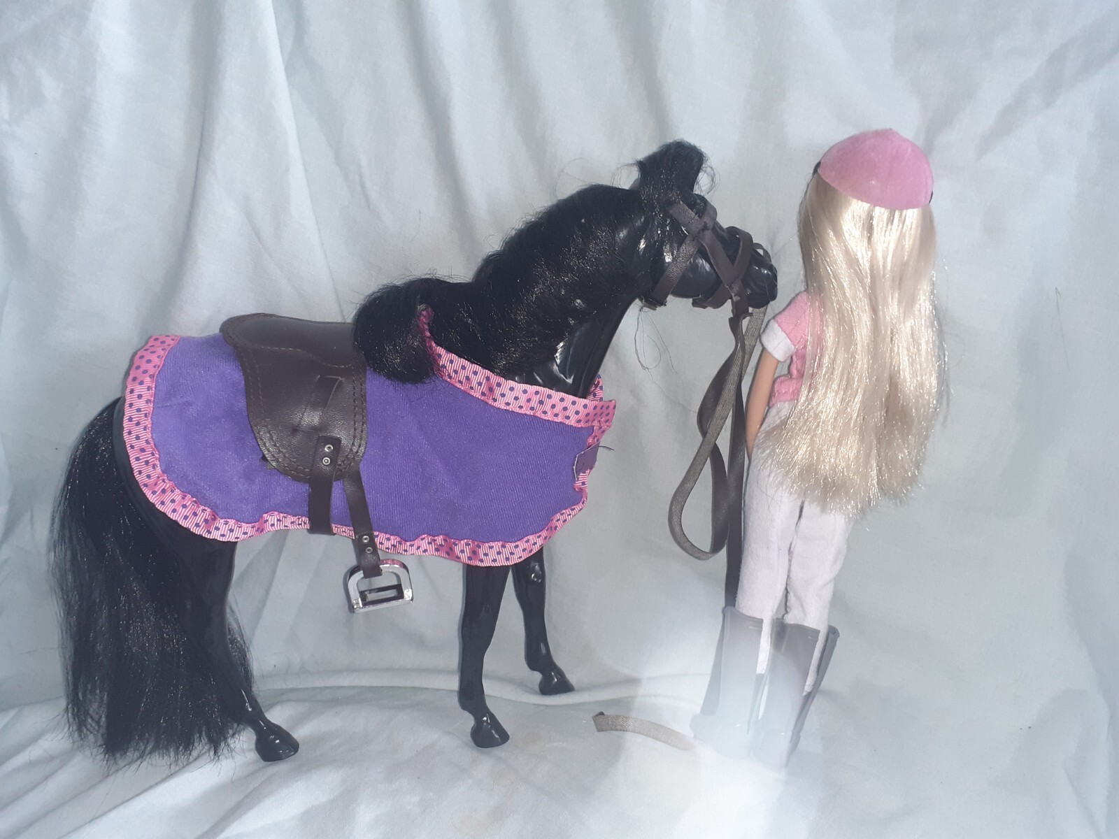 Chad Valley Pony Parade Cavallo Marrone e Bambola Action Figure Giocattolo Da Collezione
