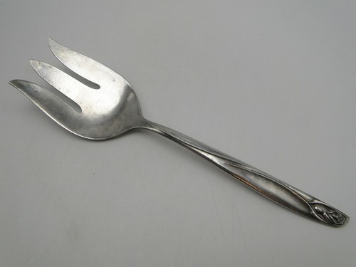 International 1962 Anniversary Rose Silverplate Cold Meat Fork 9in - Picture 2 of 5