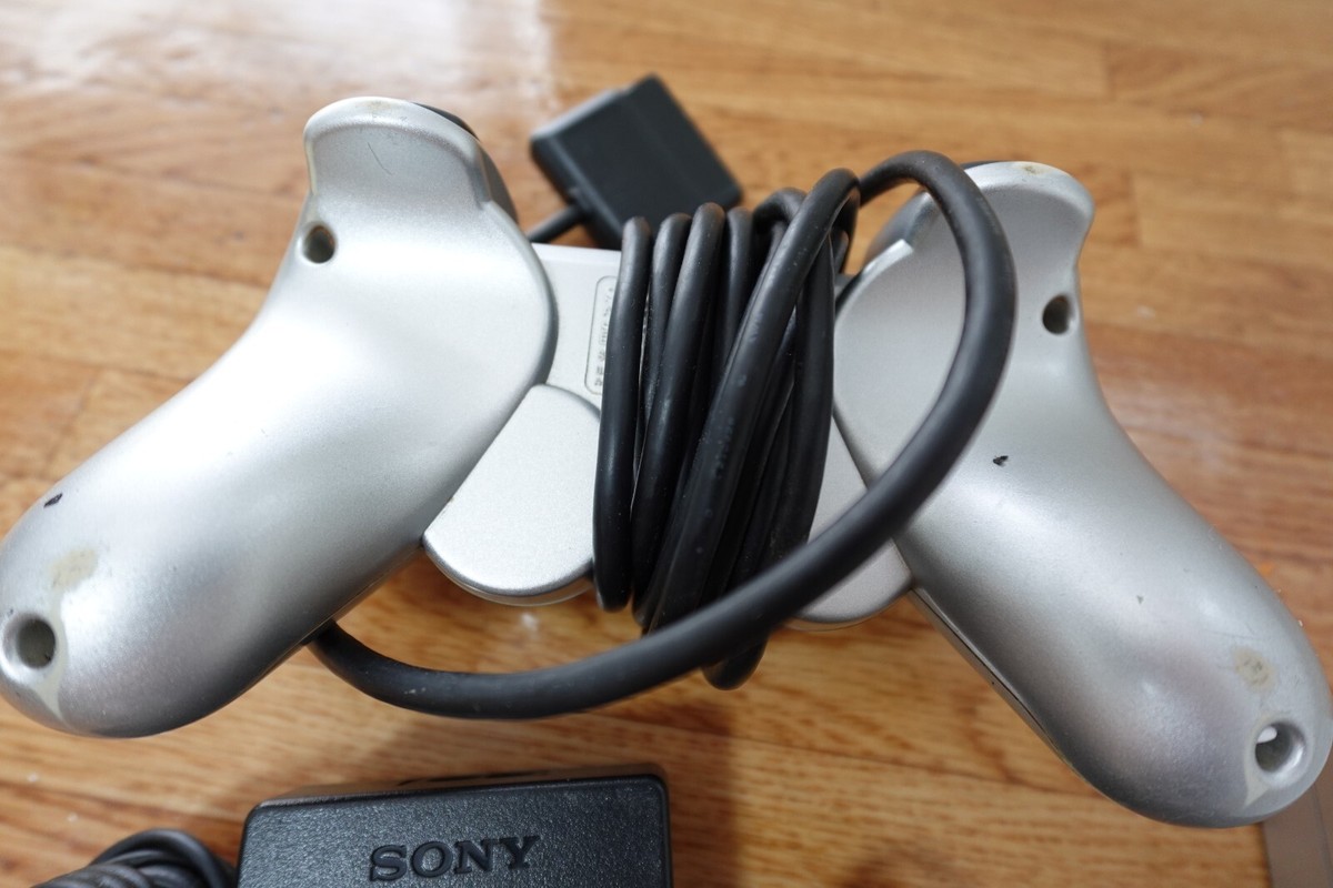 Sony PlayStation 2 PS2 Slim SCPH-75000 Silver Game Console