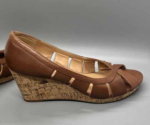 Nine West Jumbalia Tan Brown Leather Cork Wedge Peep Toe Sandals Size 8.5M - Picture 10 of 11