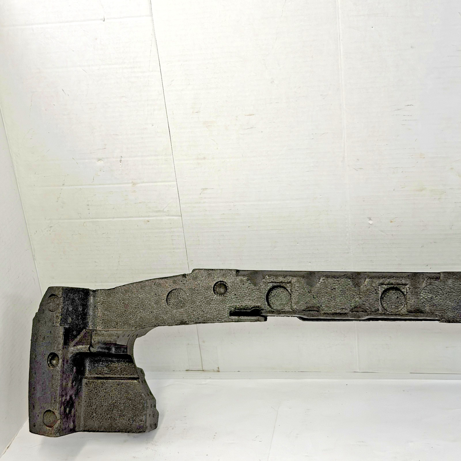 Used 2008 - 2014 Ferrari California Front Upper Central Absorber 80221600 OEM