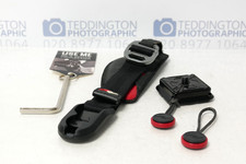 Peak Design Clutch Hand Strap, 1x Adapter Plate and 1 Pair of Anchors - Used