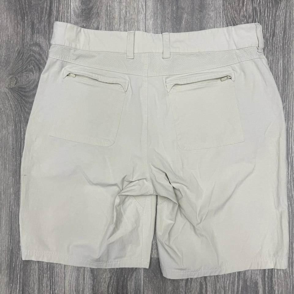 Lote de 3 pares de pantalones cortos de tabla de pesca ventilados Huk Next Level Performance para hombre talla XXL Foto 3 de 4