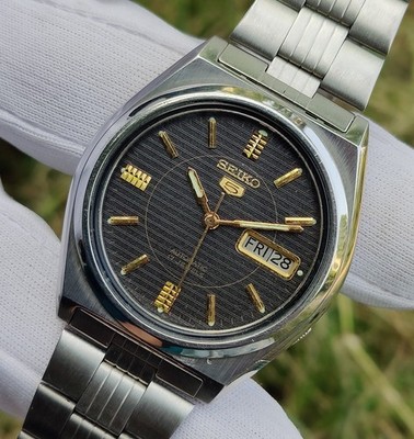 1980's Seiko 5 Automatic 7009-8763 'Black Linen Dial' Vintage