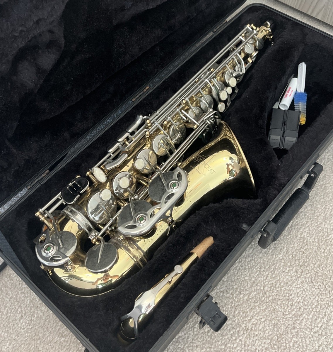 Selmer Aristocrat AS600 Alto Saxophone with Case and Accessories