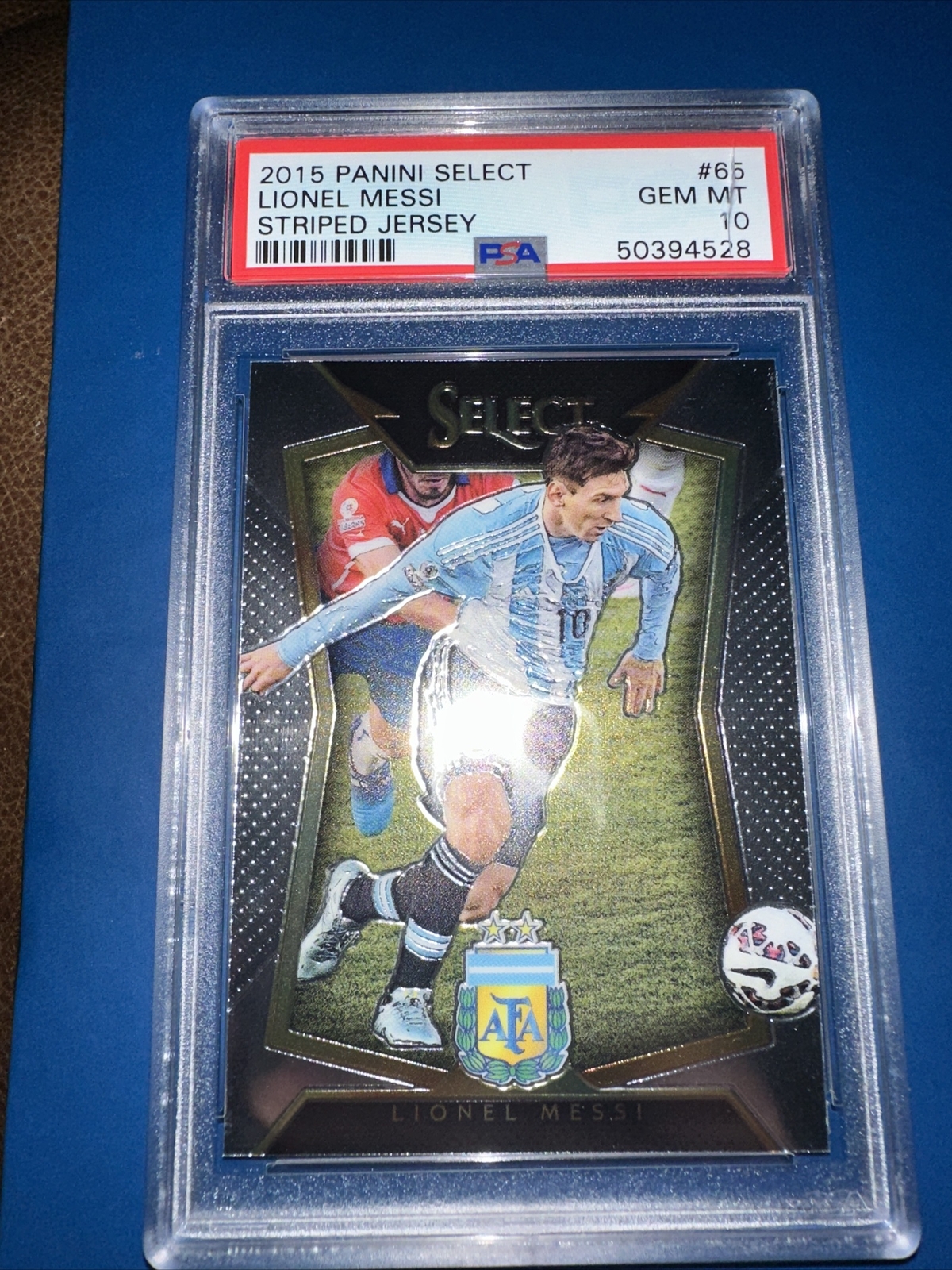 Panini Select Soccer 2015 #65 Lionel Messi PSA 10 Striped Jersey !! GOAT!!