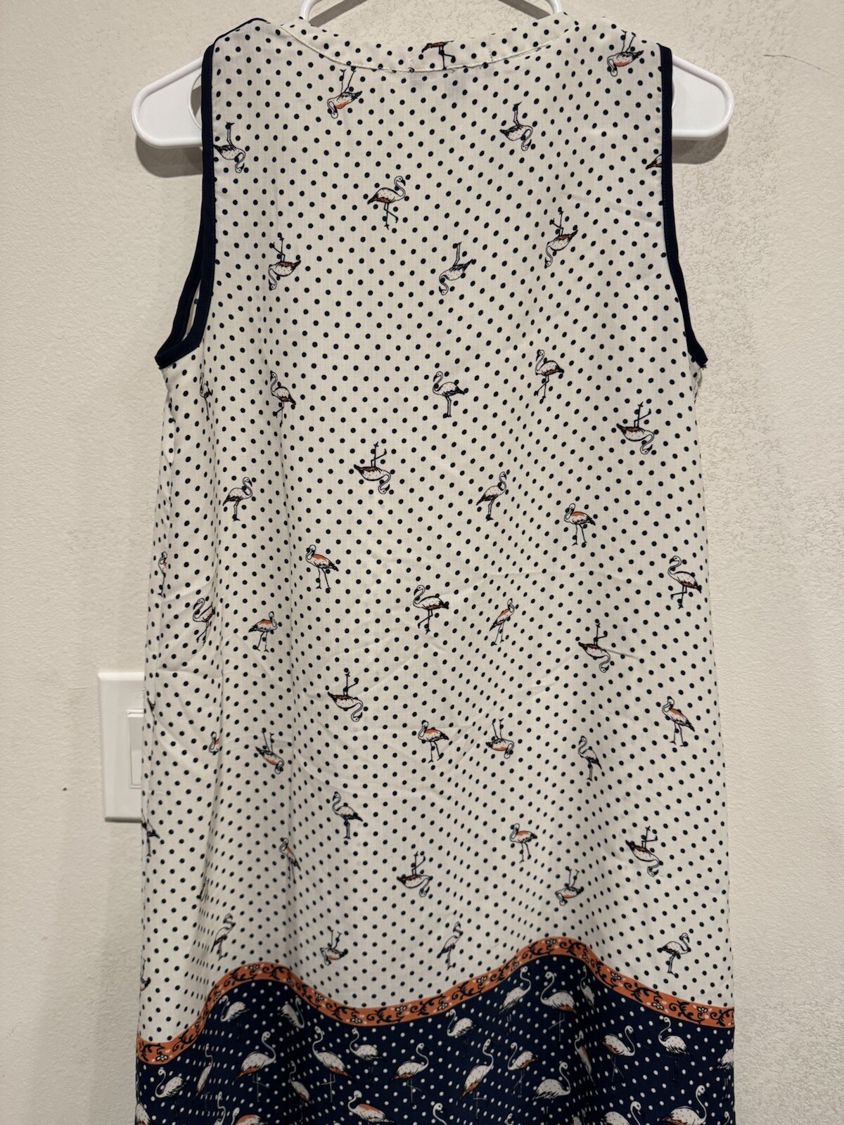 Naif Sleeveless Light Breezy Shift Dress Women’s Size Medium  Flamingo Print 