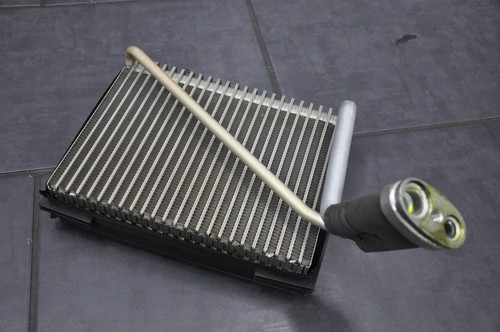 Verdampfer Klimaanlage VW Passat 3B B5 A4 B5 Klimaverdampfer 8D1820103D