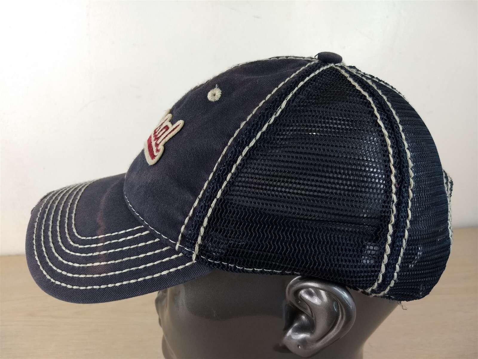 UNIVERSAL STUDIOS ADJUSTABLE SNAPBACK TRUCKER/MES… - image 5