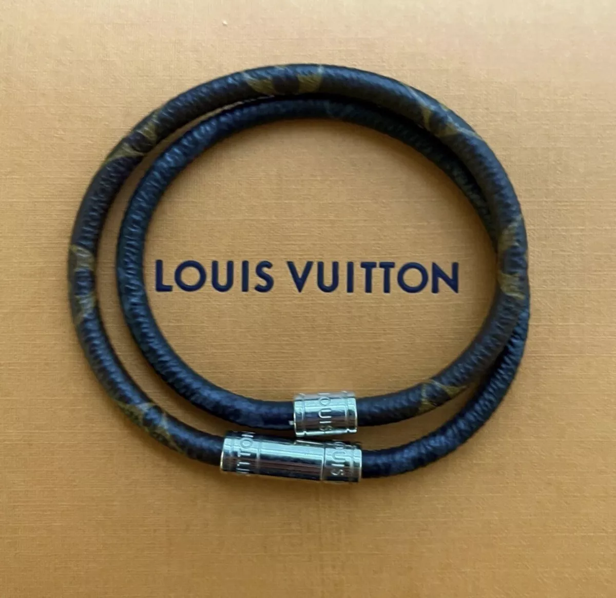 Louis Vuitton Keep It Double Leather Bracelet, Silver, 19